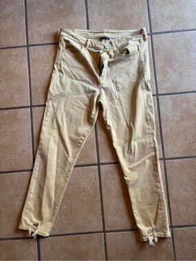 American Eagle Outfitters Skinny Jeans